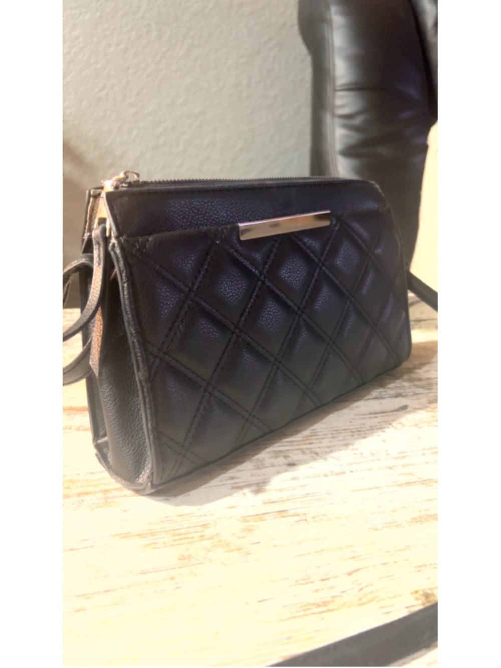 Women's Unbranded Quilted Crossbody Bag One Size Black Gold - Picture 2 of 9